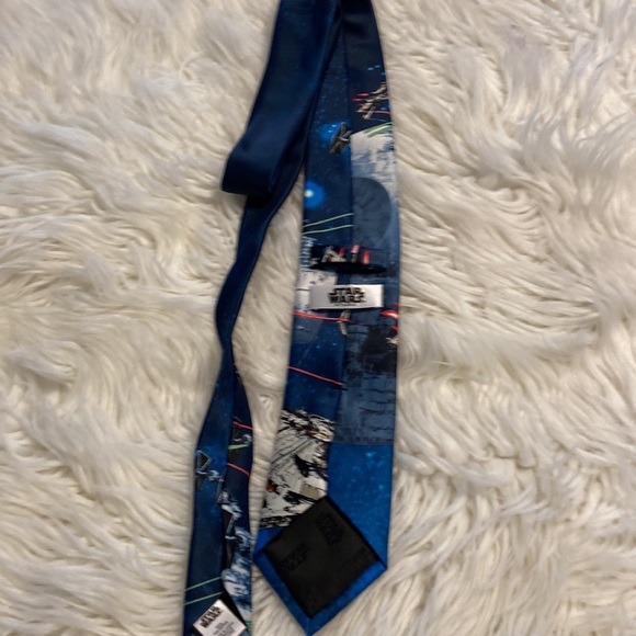 Star Wars Man Tie BNWOT  wide 3” beautiful tie - Picture 4 of 8
